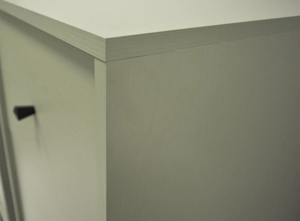 Mała komoda do przedpokoju i salonu TOKYO 84 cm, eukaliptus, nogi rozgwiazda | Komody z szufladami Desire Furniture