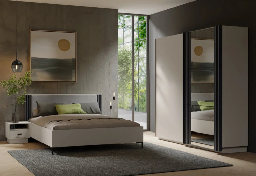 półka na książki i dekoracje